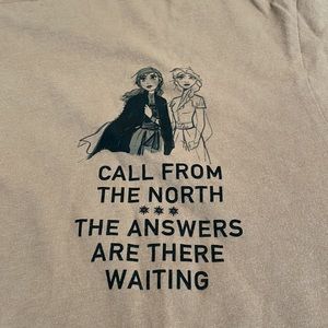 UNIQLO DISNEY FROZEN 2 T SHIRT NWOT (XXL)